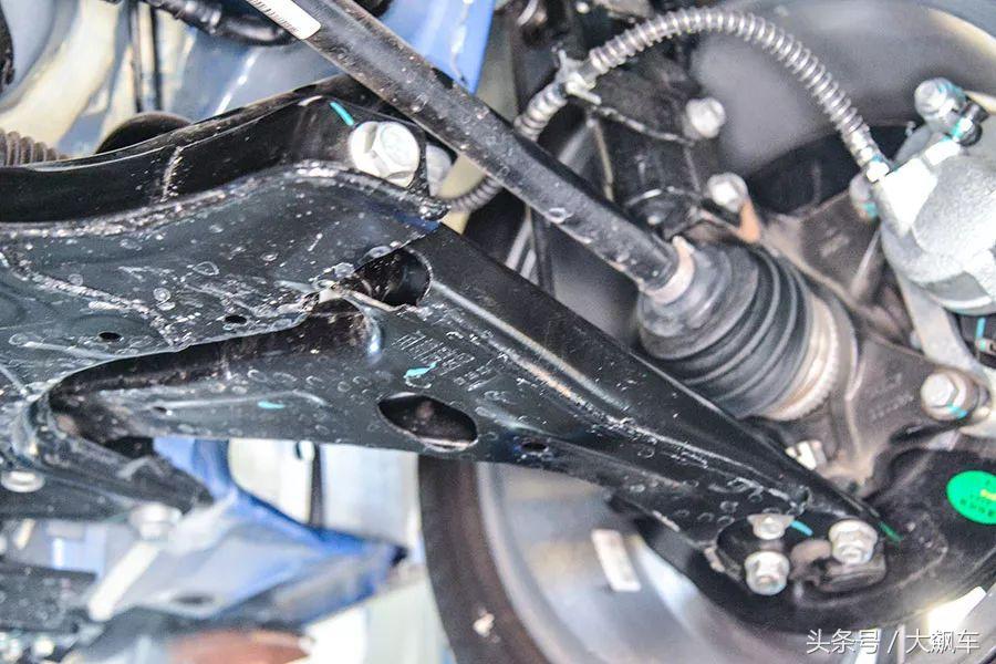 帝豪evpro底盘低吗,帝豪ev车身刚性