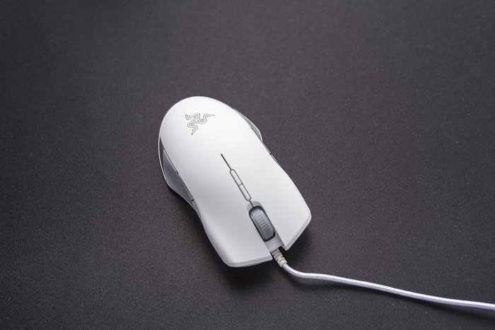 雷蛇razer锐蝮蛇竞技版打我的世界,razer雷蛇锐蝮蛇竞技版评测