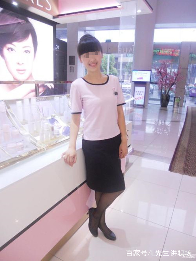 商场导购一个月多少钱,商场导购工资一般多少