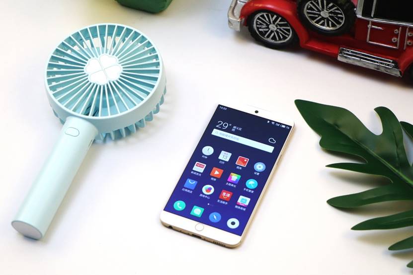 魅族15发布回顾完整,现在的魅族15还值得入手吗