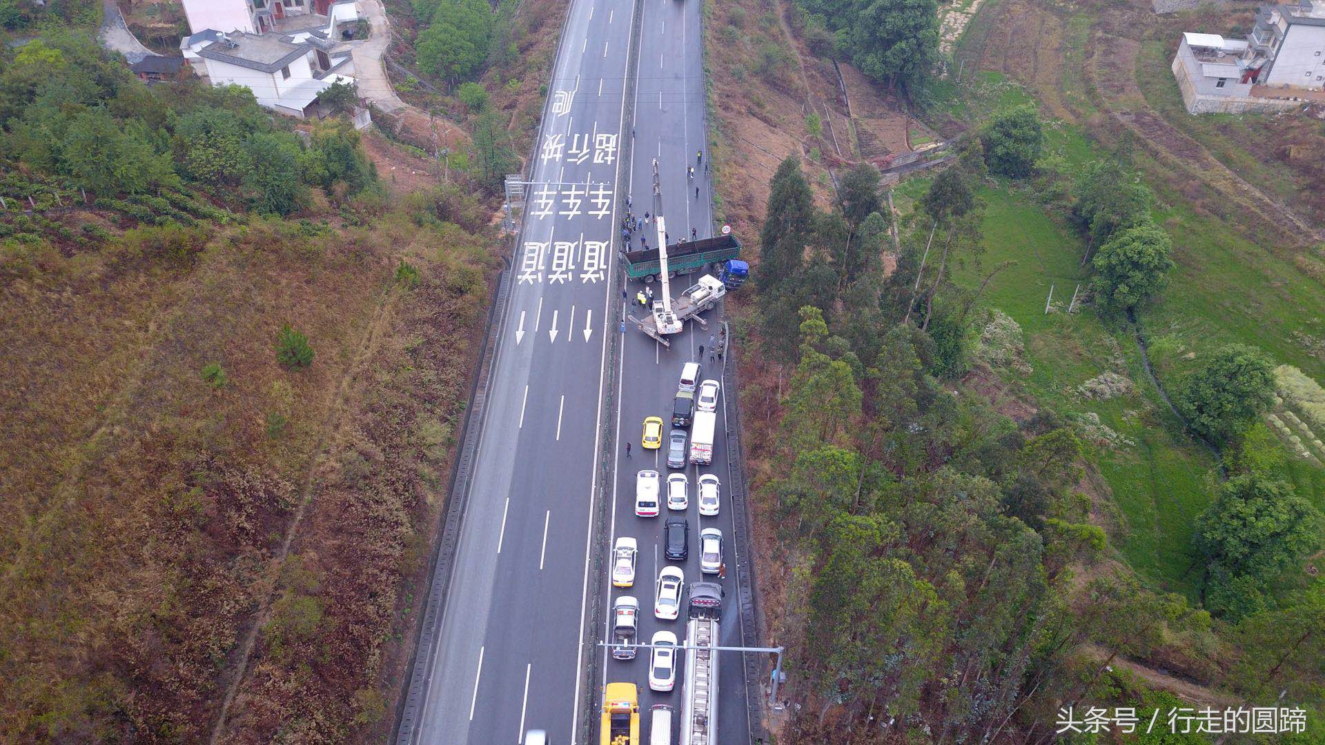 这个被誉为中国10大古镇之首的小镇,到底美在哪里?