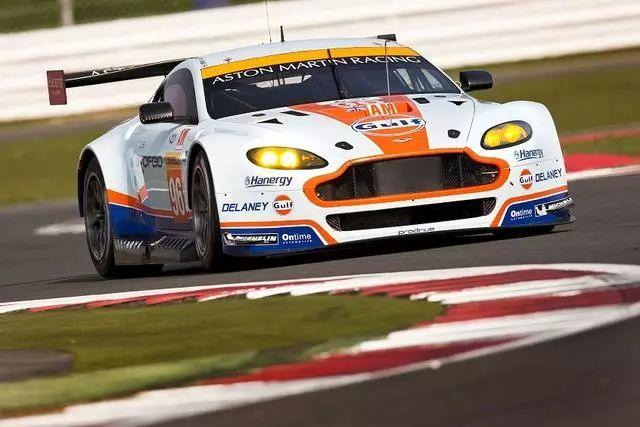 忘了拉手刹交通事故视频,司机忘了拉手刹