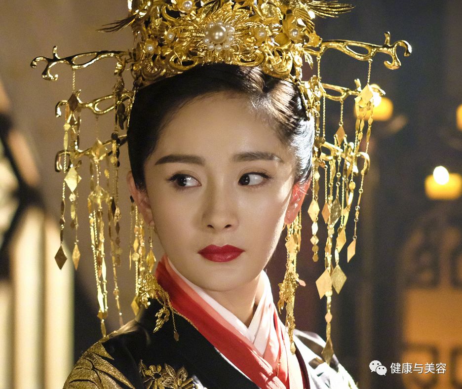 杨幂扶摇同款豆沙色口红,杨幂扶摇皇后口红色号