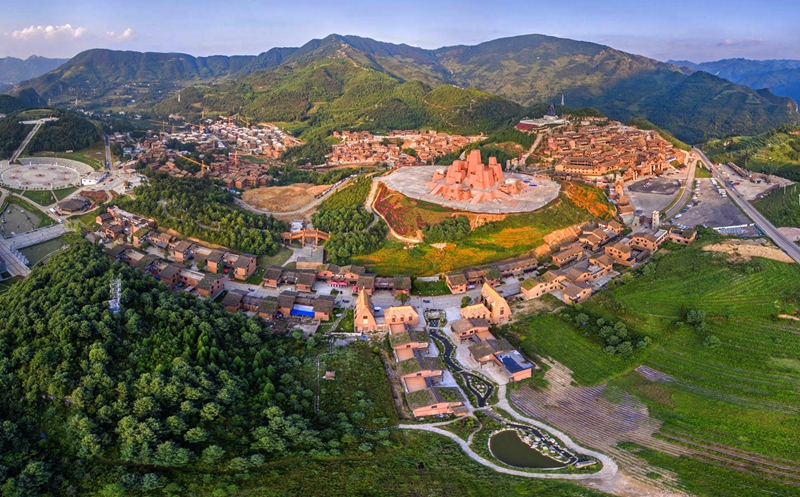 六盘水属于乌蒙山脉吗,六盘水是个怎样的城市