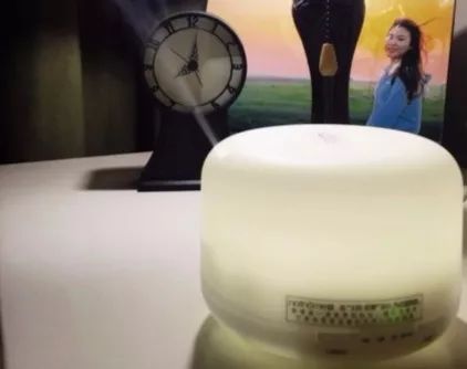 小的加湿器助眠,水声助眠加湿