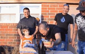 世界上最臭的鲱鱼罐头到底有多臭,世上最香的东西鲱鱼罐头到底多臭