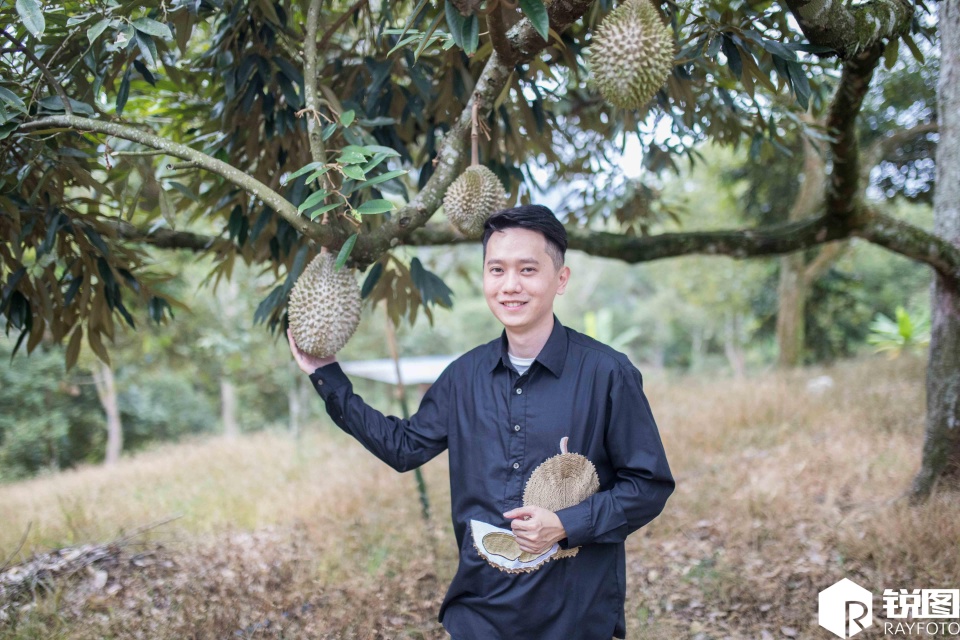 一部手机就可以赚遍全世界原视频,一部手机就能赚钱卖东西