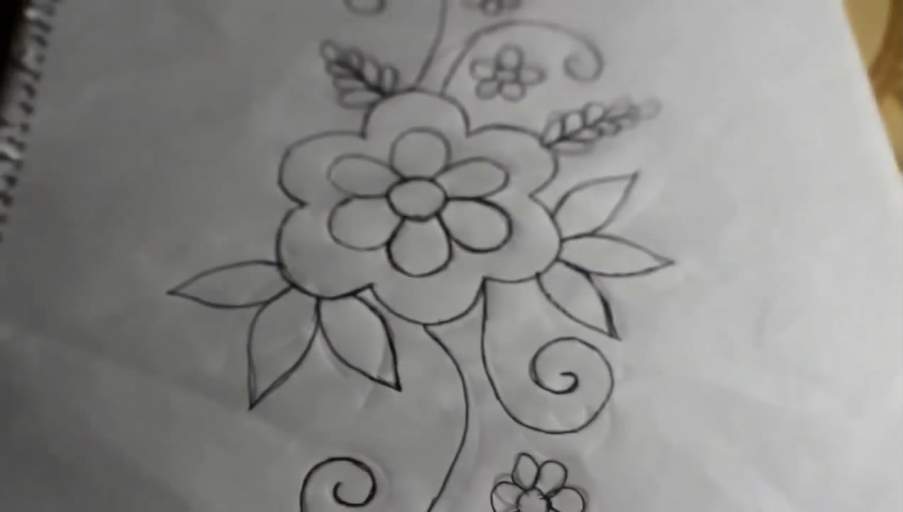 简单刺绣花草针法教程,初学刺绣花朵针法教程