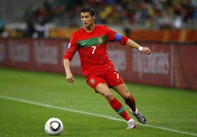 c罗北京行买鞋,c罗这次来中国踢球了吗