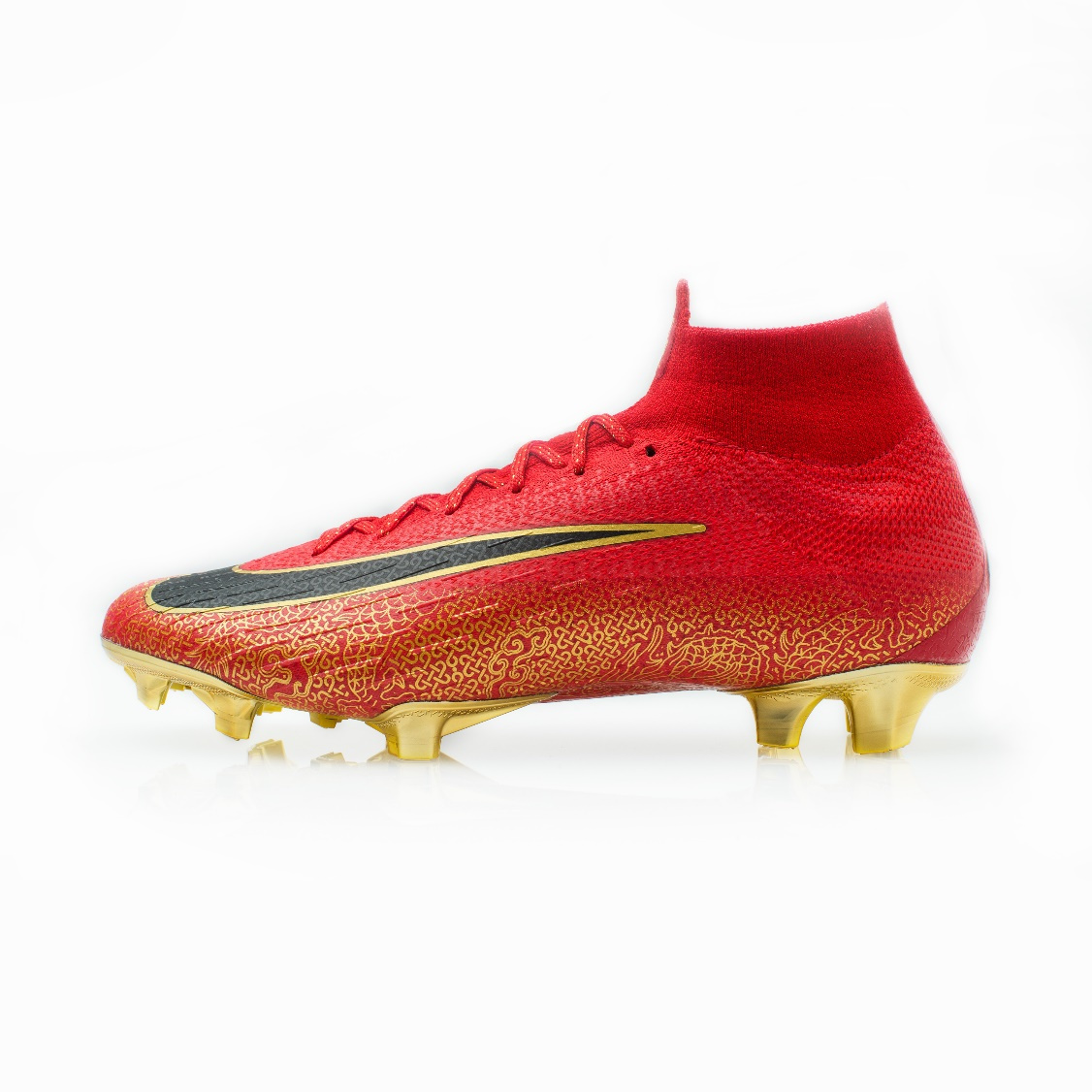 c罗北京行买鞋,c罗这次来中国踢球了吗