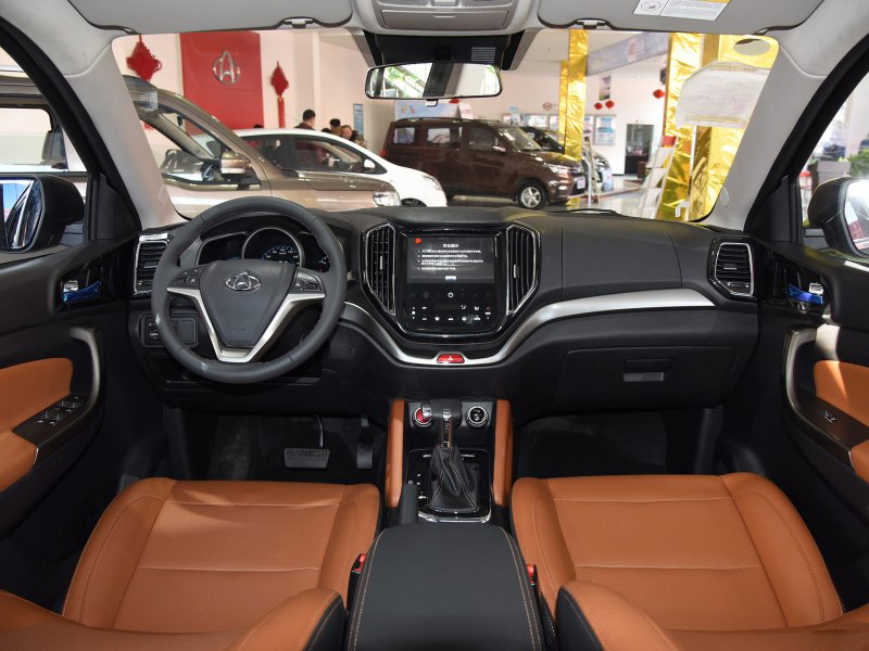 长安cx70空间对比x70a,cx70t长安的内部空间