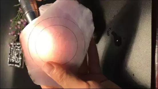 水翻砂紫罗兰翡翠原石,会卡翡翠原石脱沙料