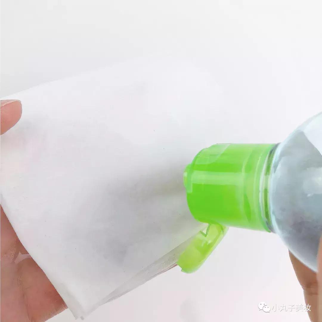 哪个明星在用贝德玛卸妆水 (跟贝德玛很像的卸妆水)