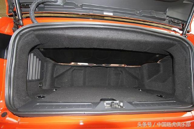 试驾路虎揽胜丐版,全新路虎揽胜五座试驾