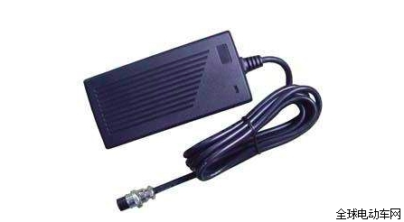 电动车一招解决充不进电,电动车充电充不进去一招解决