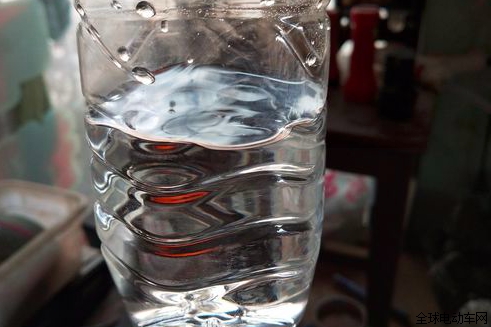 电动车一招解决充不进电,电动车充电充不进去一招解决