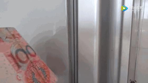 冰箱里放一百元钱有什么作用,冰箱放钞票有什么妙用