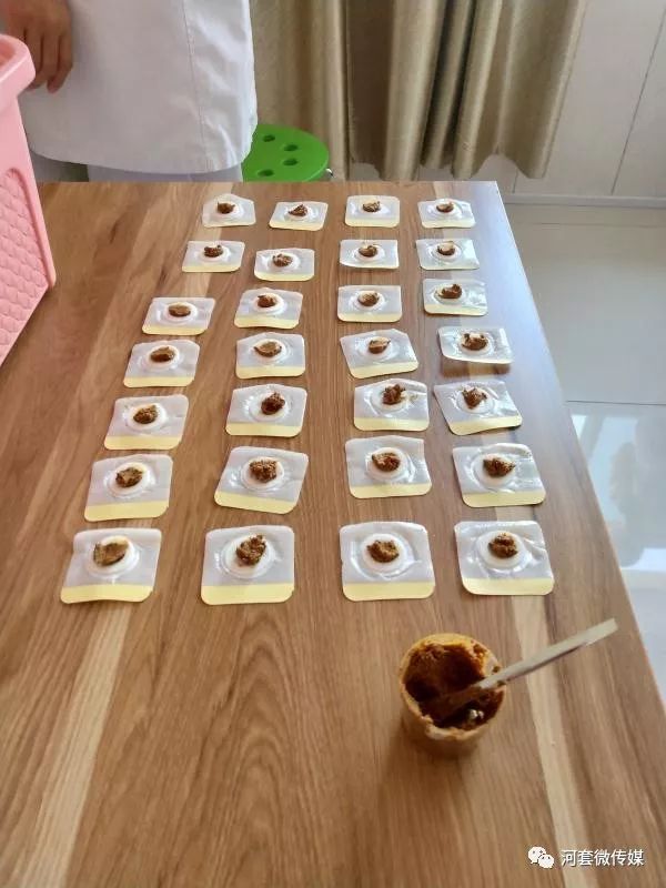 痛经暖宫贴调理宫寒,痛经贴调理宫寒月经不调有效办法