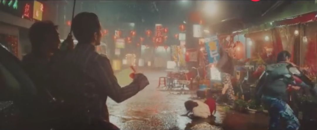 《拳王》真人版创作：八神成为流浪汉，不知火舞被黑社会殴打！