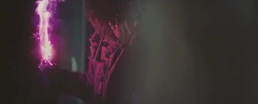 《拳王》真人版创作：八神成为流浪汉，不知火舞被黑社会殴打！