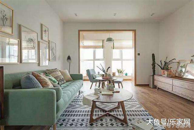 无吊顶的无主灯客厅吊顶效果图,客厅装修要不要做隔断