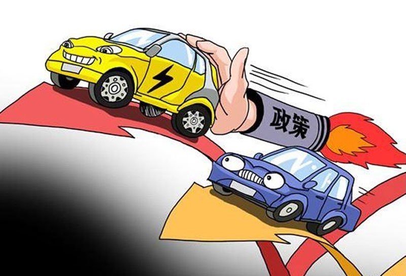 纯电动车会彻底替代燃油车吗,纯电动车还不能代替燃油车的原因