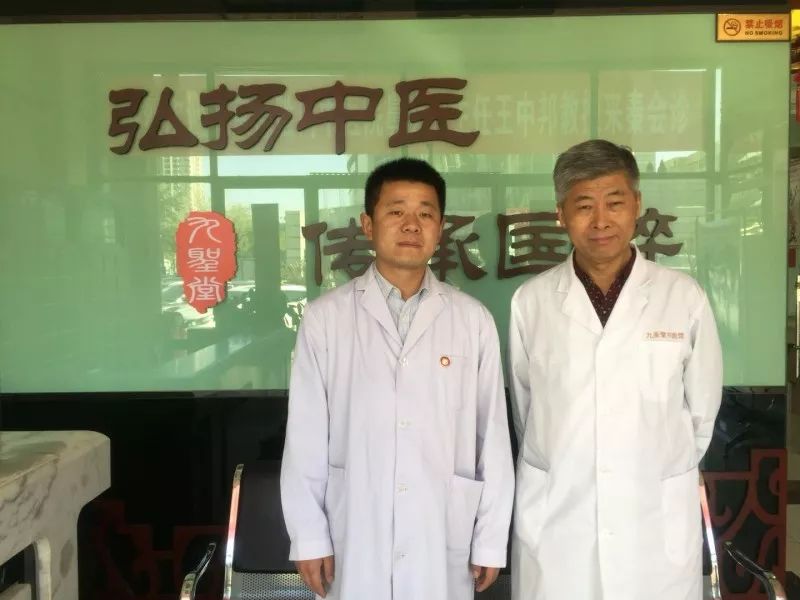 一天有多少小学生溺水身亡,一天内5个孩子没了命怎么办