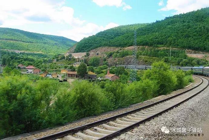 一条写满历史故事的铁路骊，自驾游很有看点
