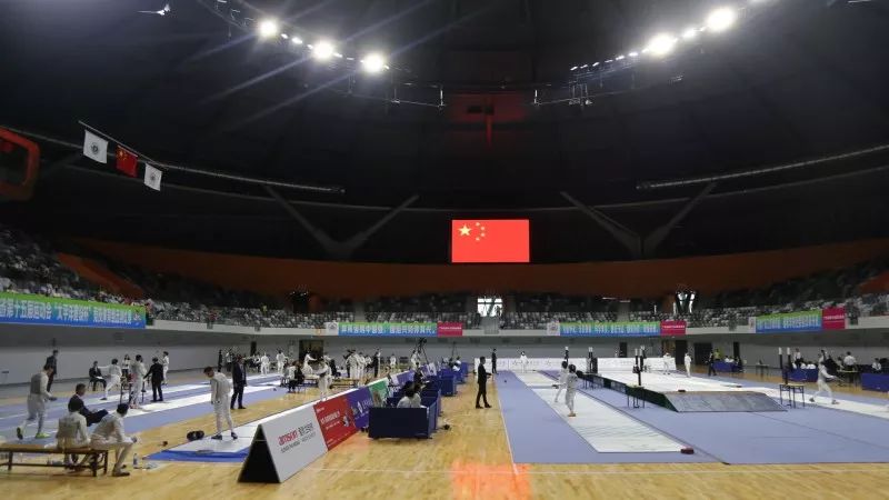 「省运」今天，激烈的省运赛场发生了一个暖心的故事……