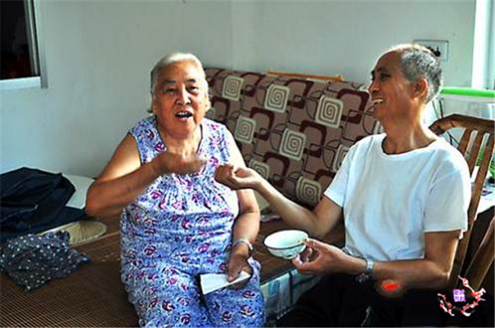 父母不讲理怎么孝顺,父母不讲理怎么让他们道歉