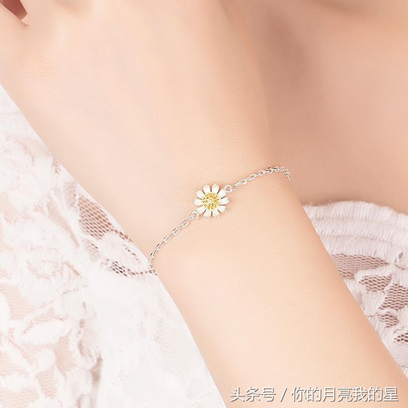 十二星座手链双鱼座的 (十二星座的水晶手环金牛和双鱼)