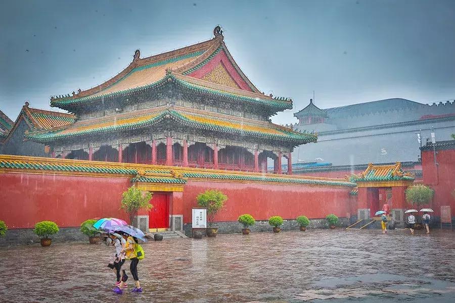 专列开向正北方，健康老人相聚呼伦贝尔草原，河南多地均可上下客