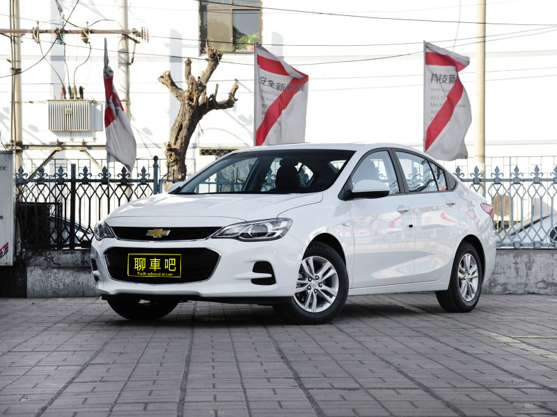 动力还行,动力很棒油耗表现还可以空间够用