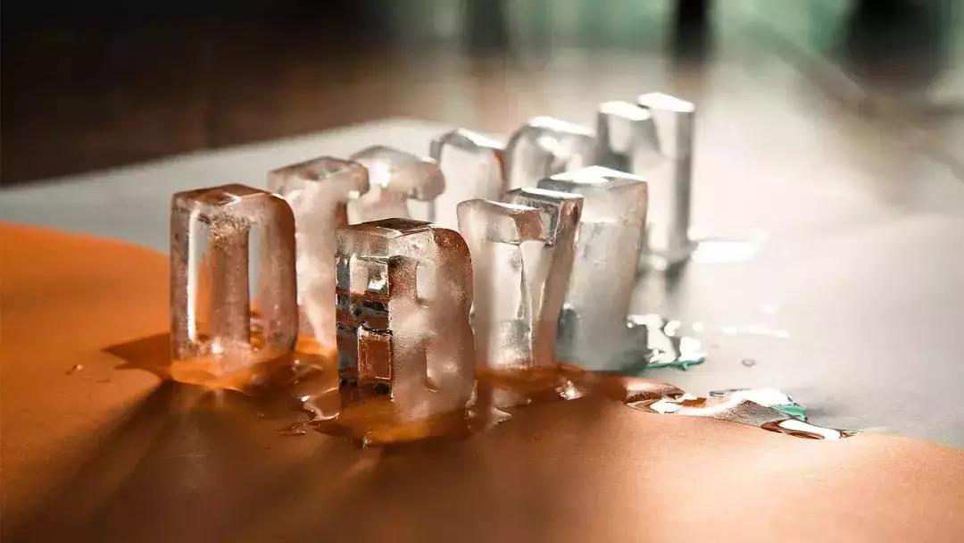 巴西设计师标志,内马尔假摔搞笑动态图