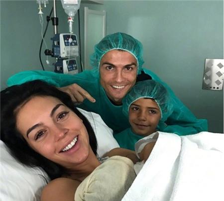 c罗会不会和乔治娜结婚 (关于c罗和乔治娜感情生变的传闻)