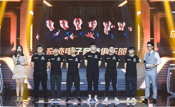 穿越火线端游职业联赛精彩视频,穿越火线职业赛事十周年