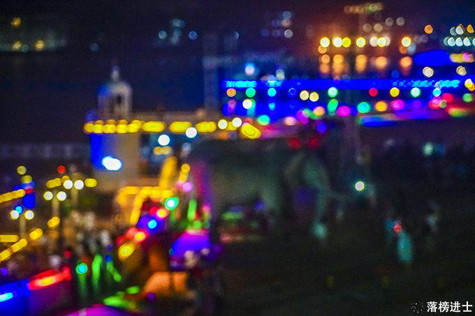 北戴河碧螺塔奇幻秀表演,碧螺塔公园都有啥表演