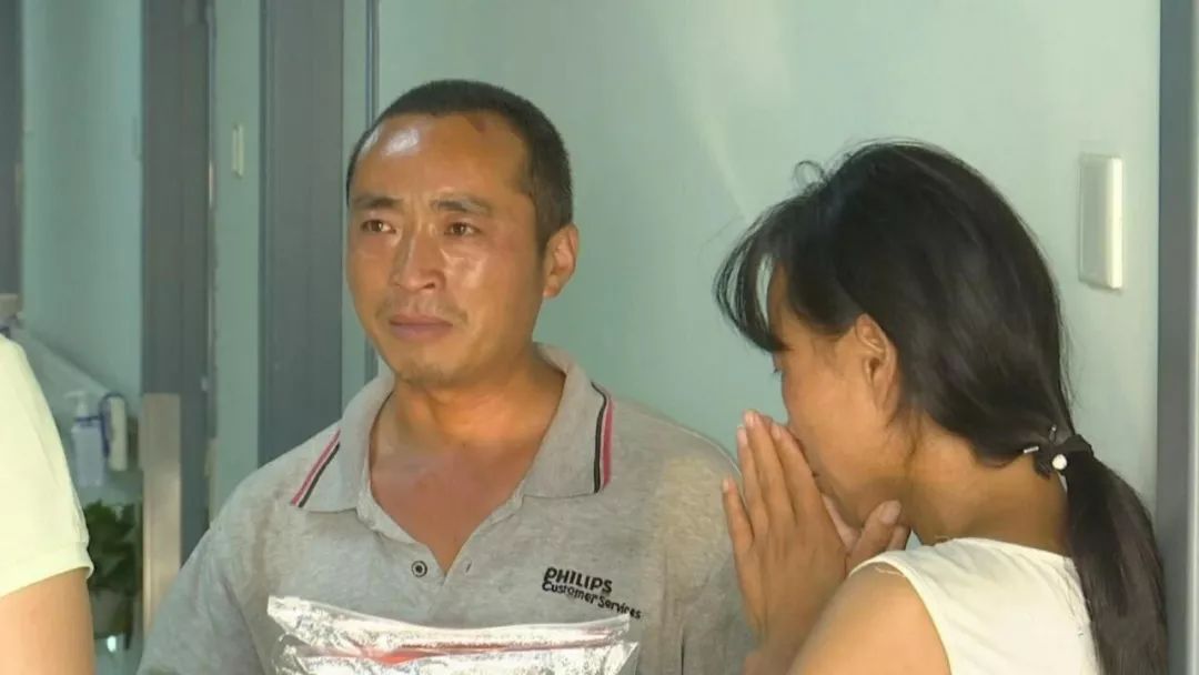 山东双胞胎烧伤事件,一对双胞胎意外烧伤