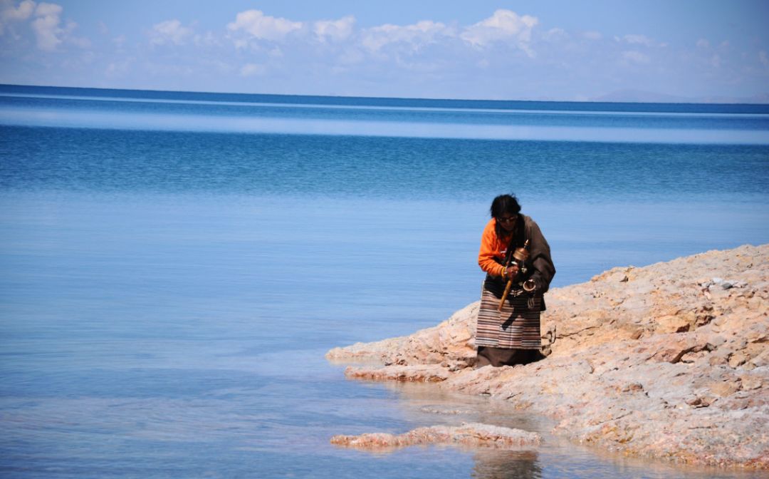 2018下半年如果你来，我会为你献上哈达，说上一句：扎西德勒