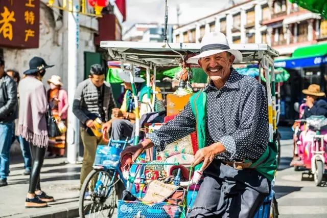 2018下半年如果你来，我会为你献上哈达，说上一句：扎西德勒