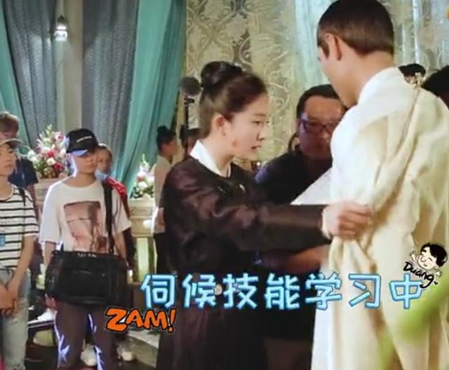 杨幂阮经天扶摇采访视频完整版 (扶摇发布会杨幂阮经天反串互撩)