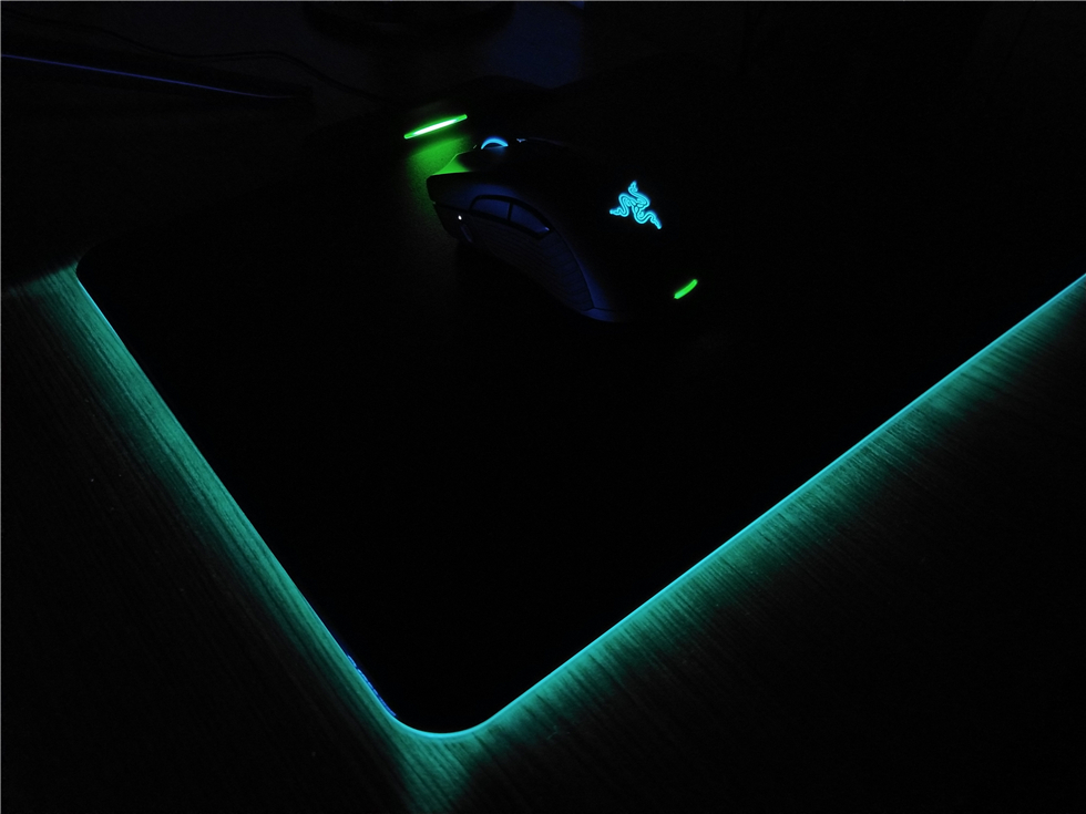 曼巴眼镜蛇烈焰神虫,razer炼狱蝰蛇黑色经典版鼠标