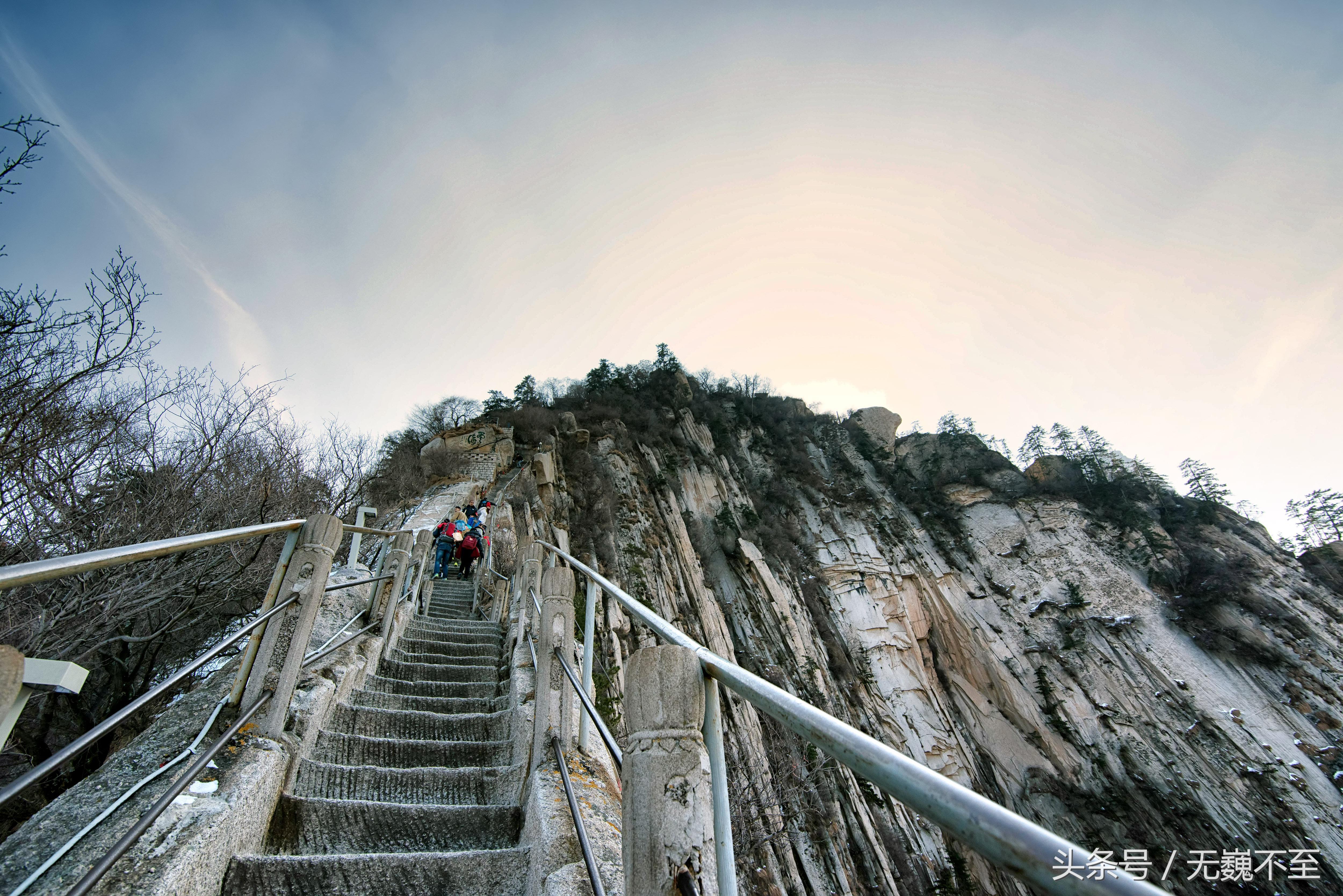 选择索道登华山还需要徒步多久,登华山徒步攻略爬华山的最佳路线