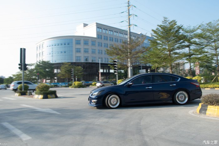 日产天籁公爵改装气动,天籁改气动低趴要多少钱