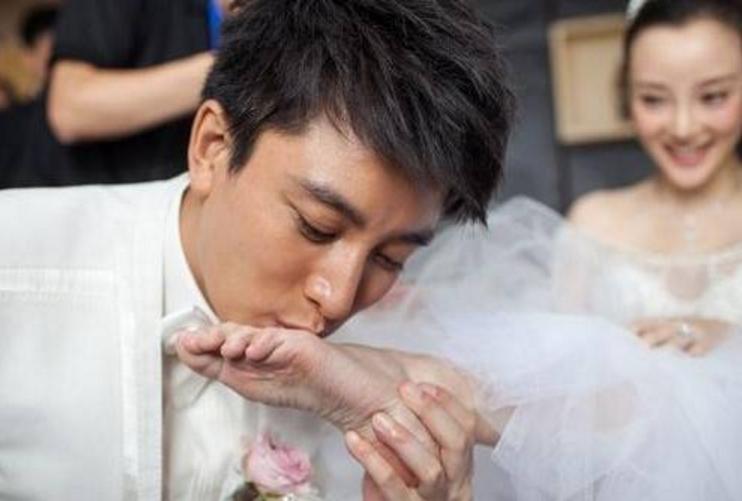 王祖蓝陈晓吻戏,王祖蓝陈晓世间始终你好