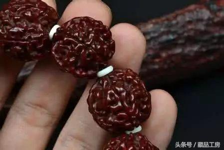 金刚菩提挂瓷后可以上油吗,金刚菩提手串上油多了怎么补救