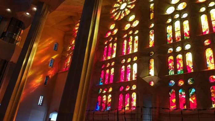 巴塞罗那艺术之旅,巴塞罗那经典建筑之旅