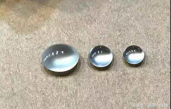 翡翠起莹和起荧的区别,翡翠起胶与起莹知识