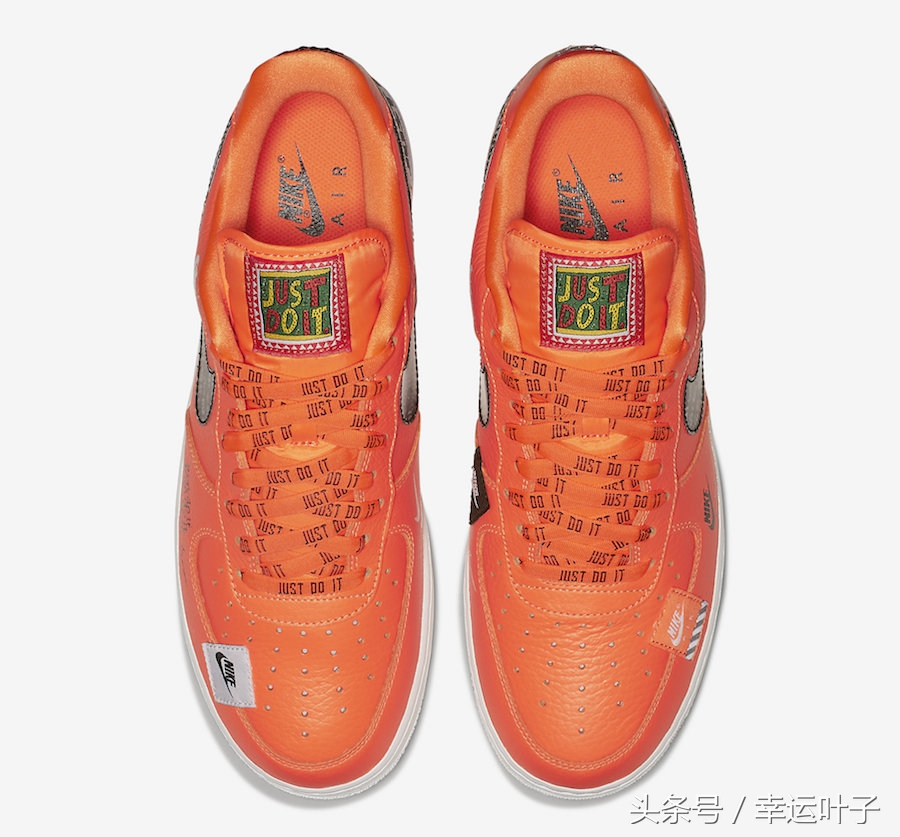 耐克的标语justdoit什么意思,耐克鞋都有nike字样吗