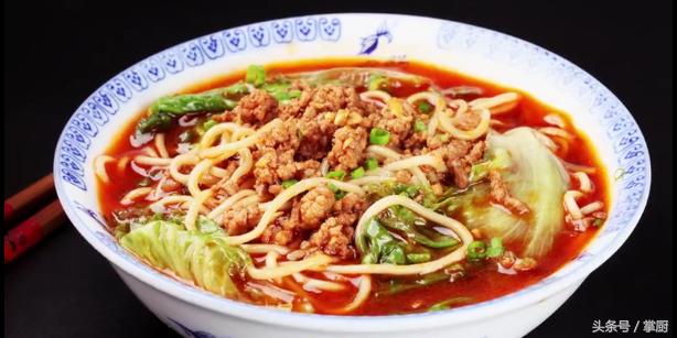 四川担担面的正宗做法简单版,正宗四川担担面面馆做法与配方